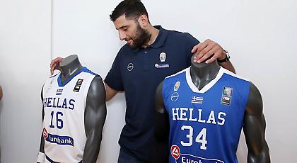 Μπουρούσης: «Είμαστε εδώ με την ψυχή μας»