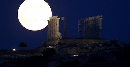 Η Αυγουστιάτικη πανσέληνος σε 115 αρχαιολογικούς χώρους και μουσεία