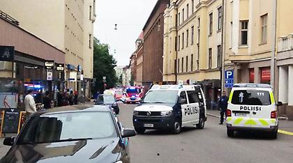 Αυτοκίνητο έπεσε σε πεζούς στο Ελσίνκι - Ένας νεκρός και πολλοί τραυματίες