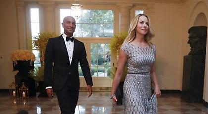 Η χήρα του Steve Jobs αγόρασε το περιοδικό The Atlantic