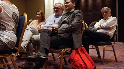 Αιχμές Τσακαλώτου για τον χειρισμό με τις τηλεοπτικές άδειες