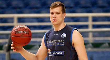 Απρόοπτο με Αγραβάνη στην Εθνική