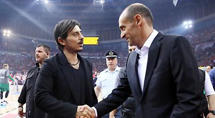 Τρόλαρε και ο Ολυμπιακός τον Γιαννακόπουλο (pic)