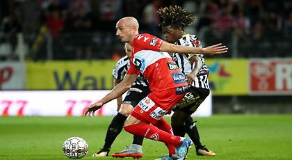 Με το «αριστερό» ο Αναστασίου