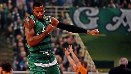 Πάει στην Τσεντεβίτα του Ζντοβτς ο Ντιμίτρις Νίκολς