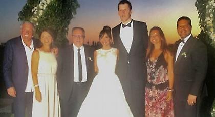 Παντρεύτηκε στη Σερβία ο Γιαν Βέσελι (photos)