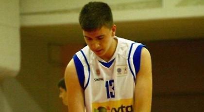 Άρης Ψαράς: Το γοργόν και χάριν έχει