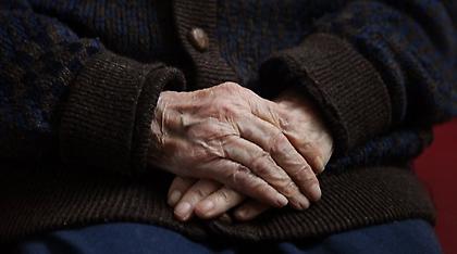 Πάτρα:Τραυμάτισε ηλικιωμένο για να του αρπάξει την τσάντα