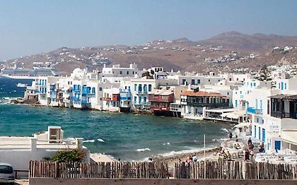 Φορολογικοί έλεγχοι μετ’ εμποδίων στα νησιά