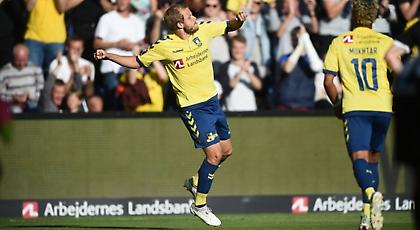 Τα δίνει όλα για τον Πούκι