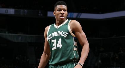 Με Αντετοκούνμπο και… Ρόμπερτς του Ολυμπιακού τα Top 50 κοψίματα της χρονιάς (video)