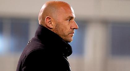 Στα «καφέ» ο Καραδήμος