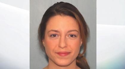 Ζούσε την ζωής μιας άλλης γυναίκας, της οποίας το πτώμα είχε στον καταψύκτη