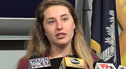 Κατάφερε να ξεφύγει από τους απαγωγείς της γιατί δεν ήξεραν να οδηγούν με χειρόφρενο