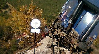 Εκτροχιάστηκε τρένο στη Λάρισα - Δεν υπάρχουν τραυματίες