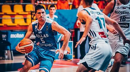 Μωραΐτης: «Έμπνευση για εμάς το χρυσό της Εθνικής Νέων»