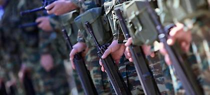 Ετοιμοθάνατος ζήτησε να μείνει 5 ημέρες σε μηχανική υποστήριξη για να «σώσει» τη γυναίκα του