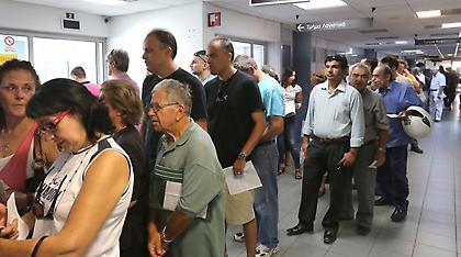 Αντί 1,2 δισ. ευρώ, εισπράχθηκαν μόνο 775 εκατ. από φόρους εισοδήματος