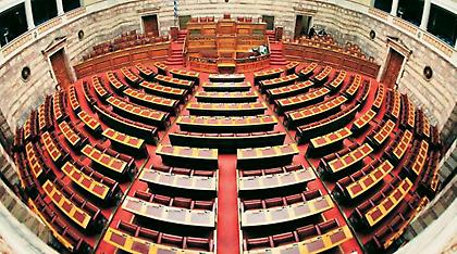 Κρατική χρηματοδότηση 3.114.000 ευρώ στα κόμματα: Δείτε πόσα παίρνει το καθένα