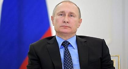 Το… σκέφτεται να θέσει νέα υποψηφιότητα για πρόεδρος ο Πούτιν
