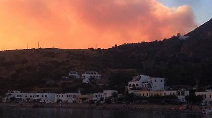 Τα Κύθηρα με το πρώτο φως της μέρας - «Σκληρή» ολονύχτια μάχη με τις φλόγες