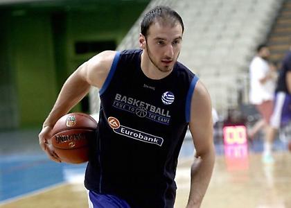 Κουφός: Ιδρώνει… μακριά από την Εθνική (video)