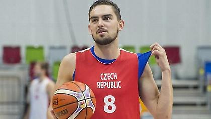 Διέλυσε την Ουγγαρία η Τσεχία