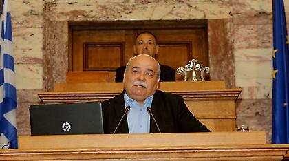 Βούτσης: Θα έκανα ξανά το ίδιο αν ο «Ρουβίκωνας» έκανε «ντου» στη βουλή