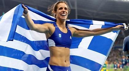 ΘΕΜΑ: Η Κατερίνα Στεφανίδη είναι το χρυσό κορίτσι της διπλανής πόρτας(videos)