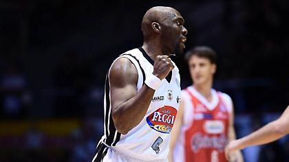 Στην Κλουζ ο Ντόμερκαντ