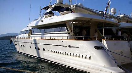 Λαβράκια και από τους ελέγχους σε τουριστικά σκάφη: Δήλωναν 200 ευρώ τη διαδρομή και χρέωναν 1.500