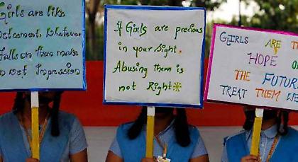 Ινδία: Σοκάρει η περίπτωση δεκάχρονης που έμεινε έγκυος μετά από βιασμό