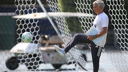 Μουρίνιο: «Αν ο Μπέιλ βρεθεί στην έξοδο, θα παλέψω να τον φέρω στη Γιουνάιτεντ»