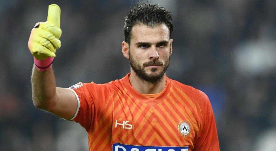 Ναυαγεί του Καρνέζη στη Νάπολι