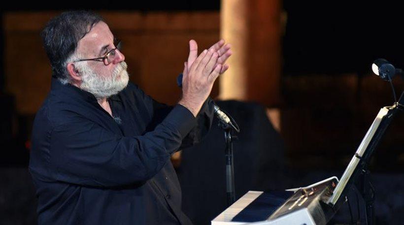 Θάνος Μικρούτσικος: Το πρώτο του μήνυμα μετά τα δημοσιεύματα για την υγεία του