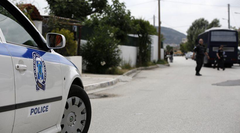 Τηλεφώνημα για βόμβα σε τράπεζα στο Αιγάλεω