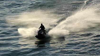 Τζετ σκι τραυμάτισε ψαροντουφεκά στη Μύκονο