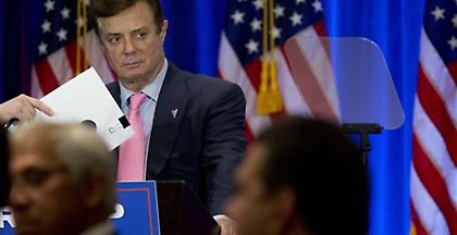 Έφοδος του FBI στο σπίτι του πρώην επικεφαλής της καμπάνιας Τραμπ