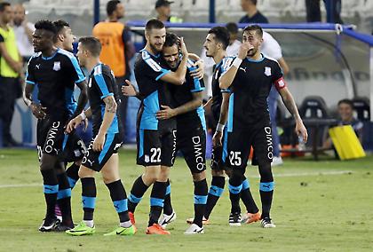 Ανέτρεψε… τον ΑΠΟΕΛ με δέκα και πήρε το Σούπερ Καπ ο Απόλλων!