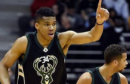 Αυτά θα… φοράει ο Γιάννης Αντετοκούνμπο τη νέα σεζόν (pics/video)