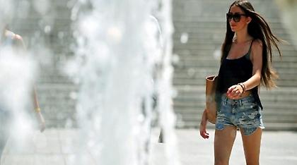 Ο... τρελός μας ο καιρός: Με ζέστη, βροχές και καταιγίδες η έξοδος του Δεκαπενταύγουστου