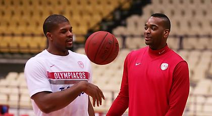 Έσμιξαν πάλι Χάινς και Πάουελ (pic)