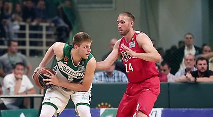 Αναμονή για Λοτζέσκι, «κόλλημα» με Χαραλαμπόπουλο