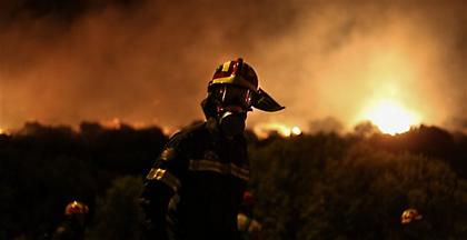 Σαράντα έξι πυρκαγιές μέσα σε ένα 24ωρο - υψηλός ο κίνδυνος και σήμερα