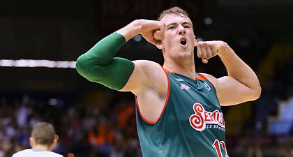 Νοκ άουτ και ο Μπάλβιν για Ευρωμπάσκετ