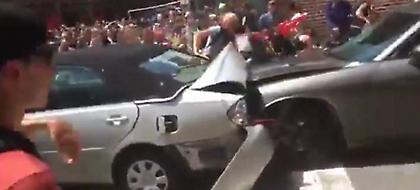 Σοκ στη Βιρτζίνια: Ενας νεκρός στις συγκρούσεις εθνικιστών-αντιρατσιστών