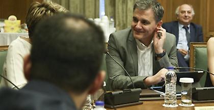 Κυβερνητικές Πηγές: Αμετακίνητος ο Τσακαλώτος