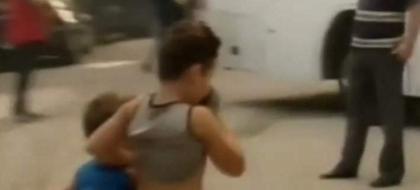 Κάλαμος: Ωρες αγωνίας για 320 παιδιά και τους γονείς τους -Η στιγμή εκκένωσης των κατασκηνώσεων(vid)