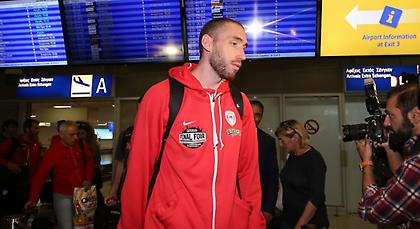 Λοτζέσκι: «Δεν θα ξεχάσω ποτέ τον Ολυμπιακό, αλλά ήρθε η ώρα να κοιτάξω μπροστά»