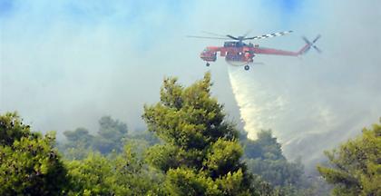 Μειώθηκαν τα μέτωπα της φωτιάς στη Ζάκυνθο